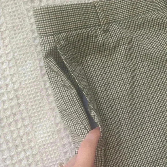 Tommy Hilfiger Women’s Dress Pants Checkered Tan Straight Leg Mid Rise Size 16 - Picture 2 of 11
